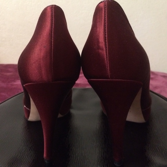 Gorgoeous VIA SPIGA burgundy Satin Velvet peep-toe - Picture 6 of 8